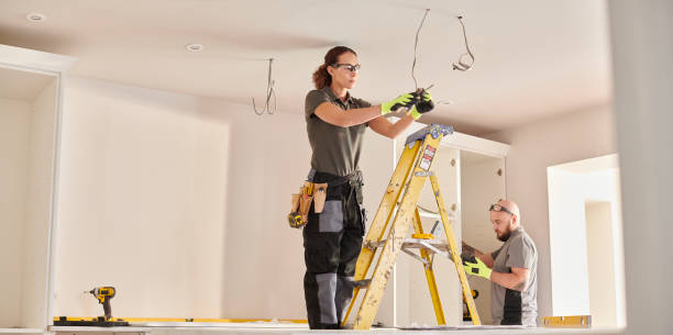 Best Emergency Electrical Repair  in Fayette, IA